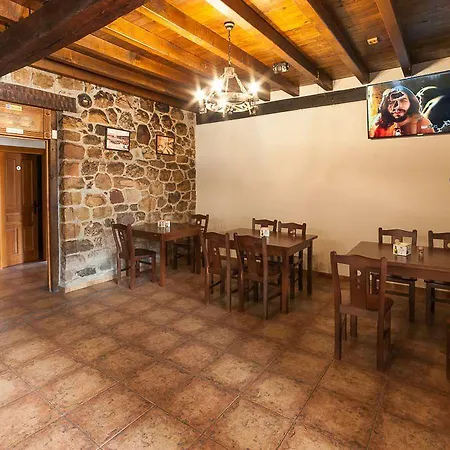 Kro El Roblon De Cabuerniga