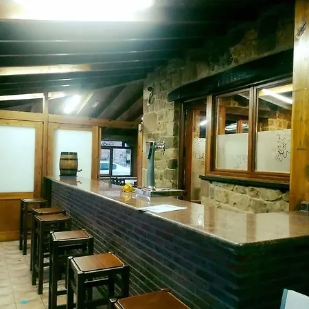 Herberg El Roblon De Cabuerniga 3*