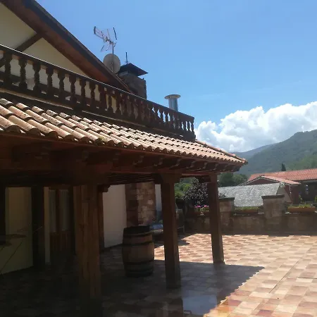 El Roblon De Cabuerniga Renedo De Cabuerniga