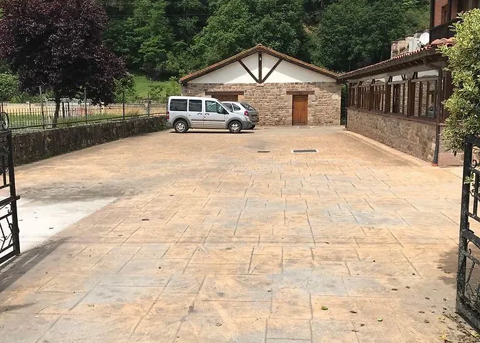 El Roblon De Cabuerniga 여관 Renedo De Cabuerniga