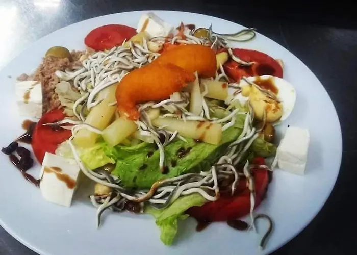 여관 El Roblon De Cabuerniga 3*