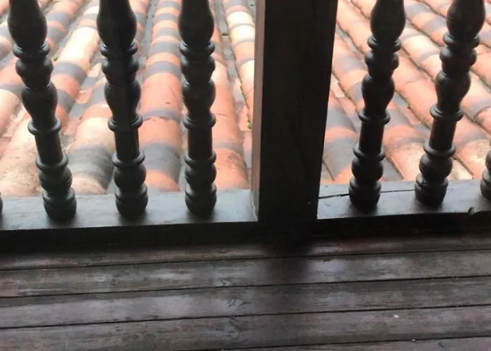 여관 El Roblon De Cabuerniga 3*